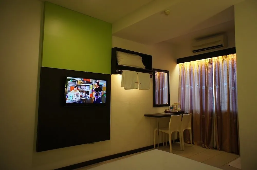 Meldrum Hotel Johor Bahru 2*,  Malaysia