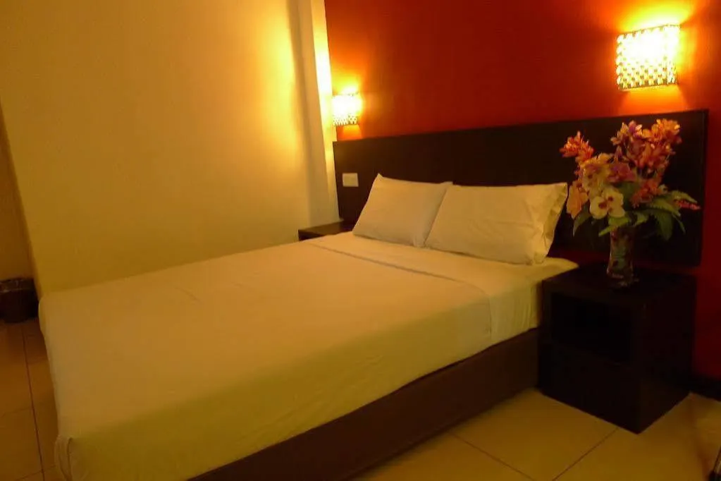 Meldrum Hotel Johor Bahru 2*,